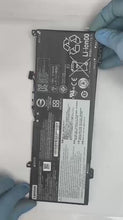 Cargar y reproducir el video en el visor de la galería, Batería Original Lenovo L17C4PB2 para Yoga 530-14IKB | 4 Celdas 15.36V 45Wh | Garantía 6 Meses
